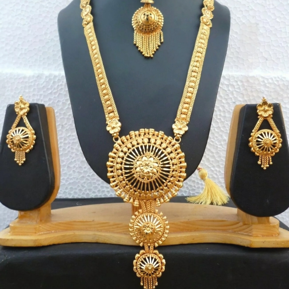 Gold-Tone Traditional Statement Necklace Set